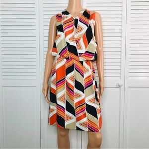 TRINA TURK Abstract Print Sleeveless V-Neck Dress Size 10